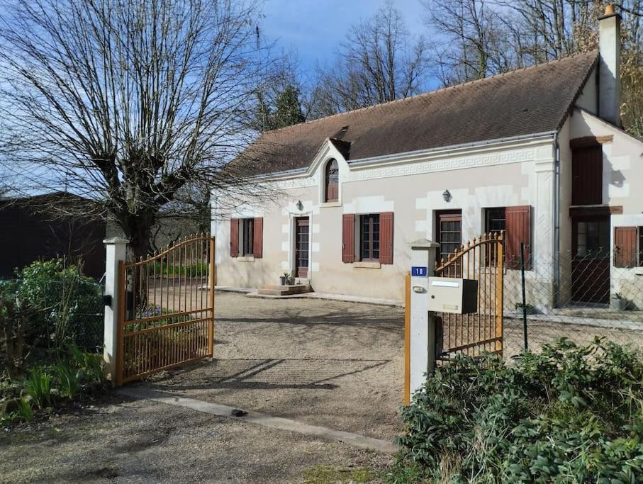 Vila La Jolie Ruche Saint-Georges-sur-Cher Exteriér fotografie